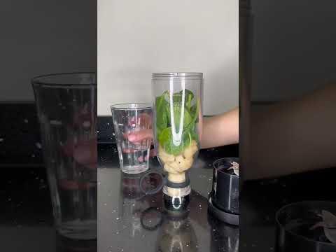 Green Power Bliss Smoothie: Nourishing Recipe for Wellness Enthusiasts